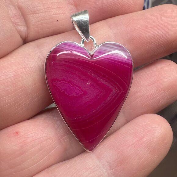 Pink Agate Heart Pendant Sterling Silver - Picture 3 of 5